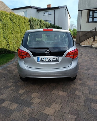 Opel Meriva cena 22900 przebieg: 165000, rok produkcji 2010 z Dobiegniew małe 79